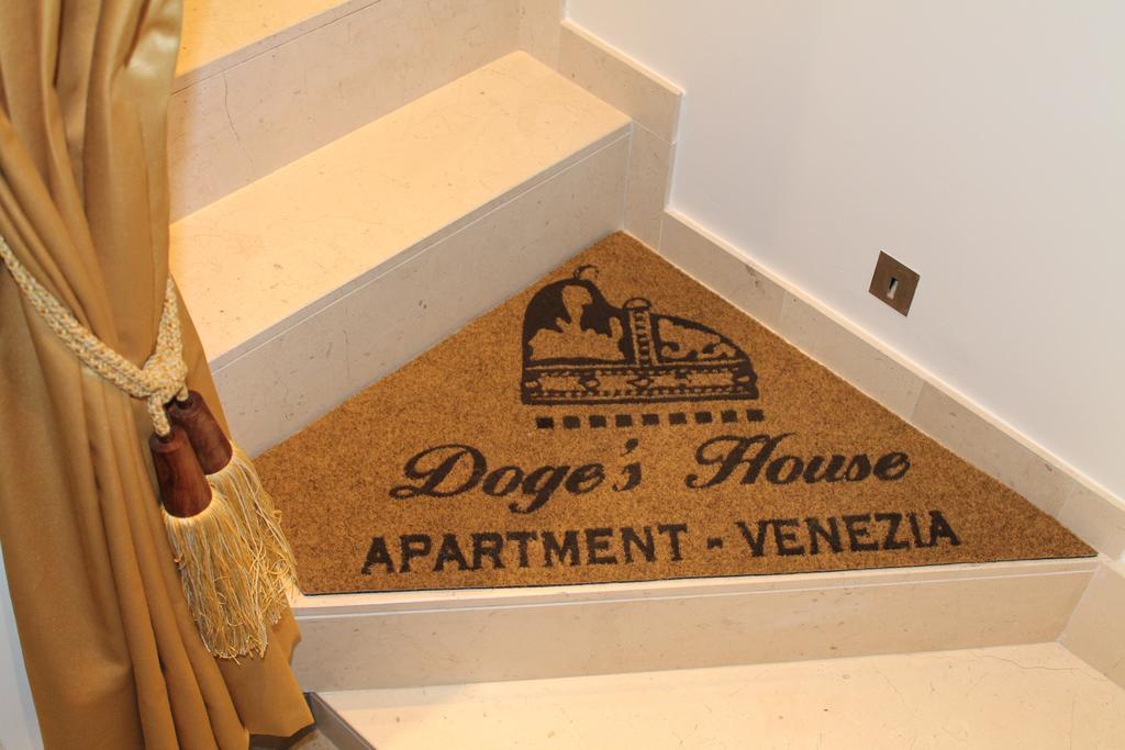 Doge'S House Apartment เวนิส ภายนอก รูปภาพ